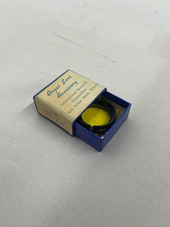 Used Argus Lens Accessory Part No. S-4 Light Yellow Filter 2X - Original Box