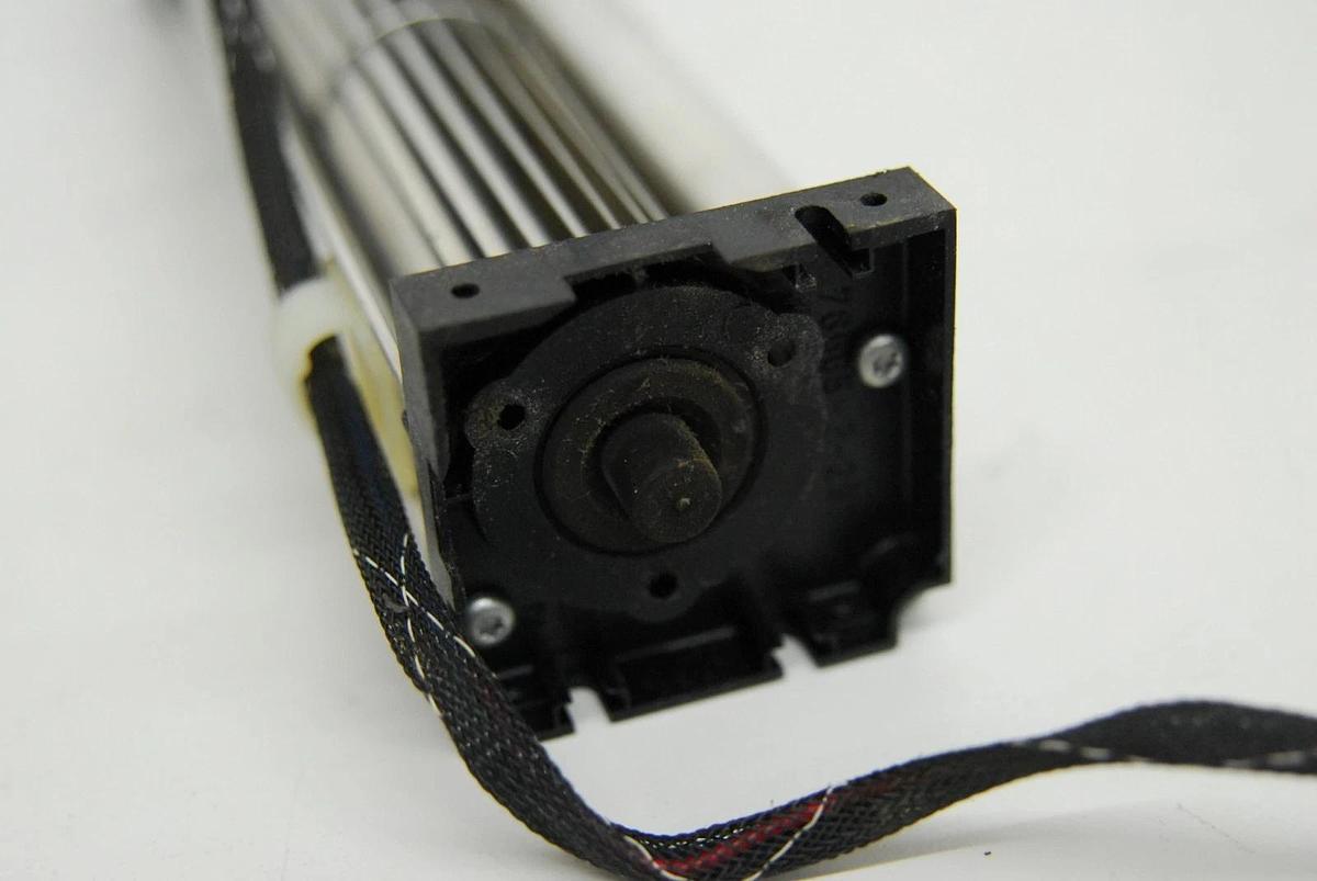 Used Papst QG030-198/14 24V (16-28V) DC 335mA 8W Tangential Blower Fan