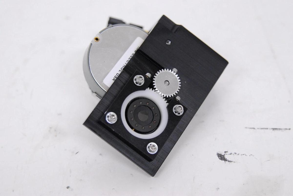 Used Thermo Nicolet 6700 - Aperture Assembly