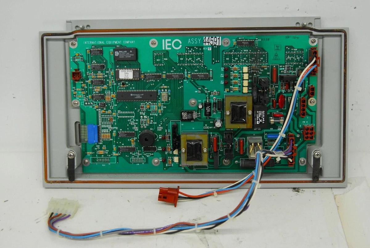 Used IEC 44951 Control Panel (from IEC Centra MP4R Centrifuge)