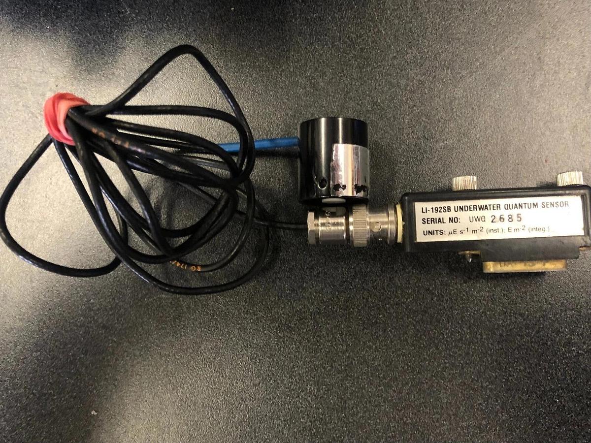 Used LI-COR LI-185B Quantum/Radio/Photo Meter with LI-192SB Underwater Quantum Sensor