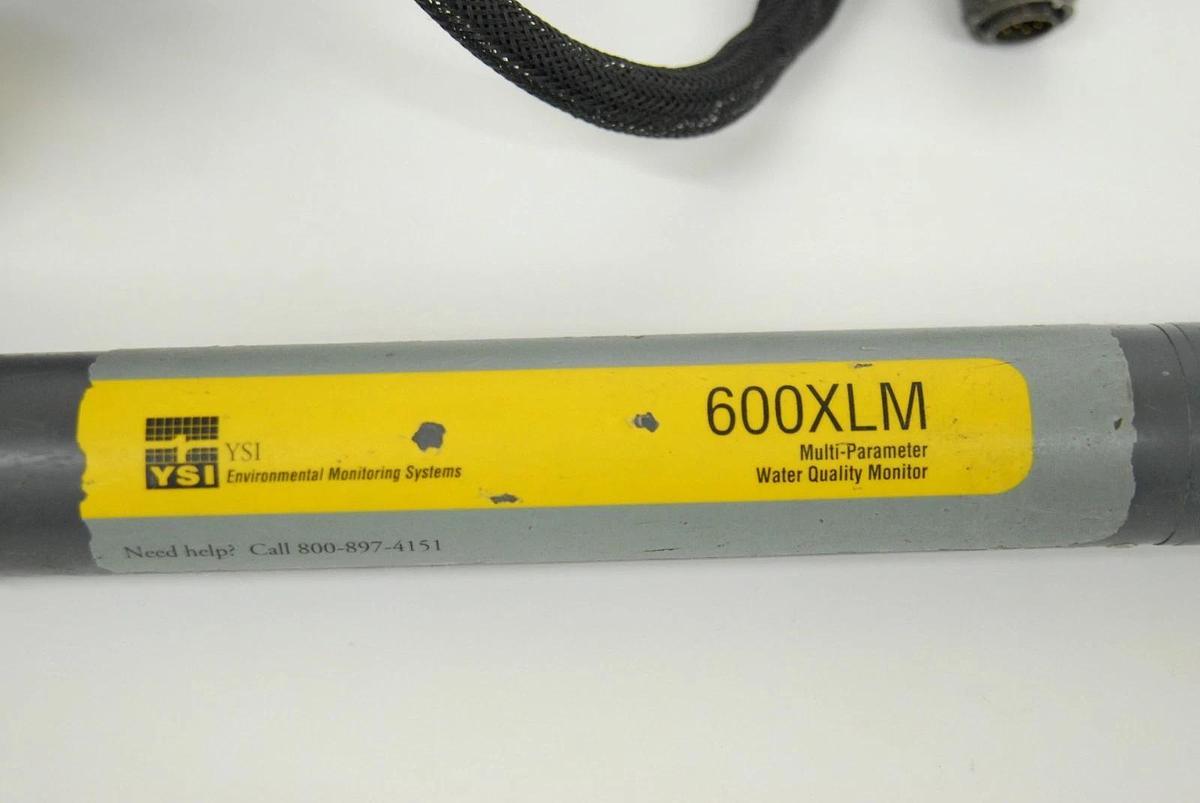 Used YSI 600XLM Multiparameter Water Quality Sonde W/ 006092-50-CE 6-Series 50f Cable