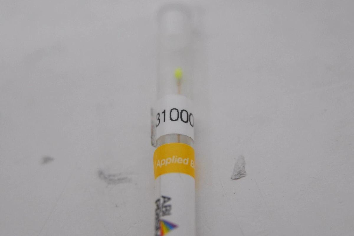 Used Applied Biosystems 401928 Sensitivity Standard Analyzer Capillary