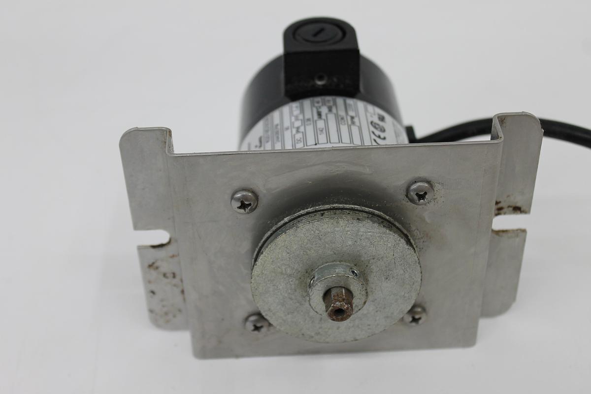 Used Bodine Electric Company 24A0BEPM Motor 90V 1/42HP
