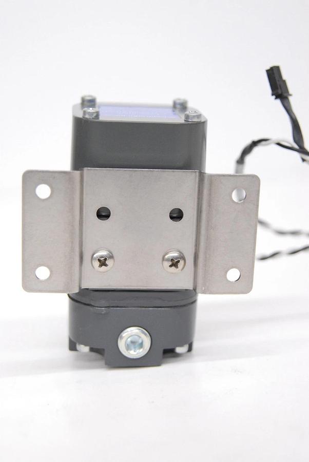 Used ControlAir 500X E/P Transducer (In: 0-10V, Out: 3-120 PSI, Supply: 123-150PSI)