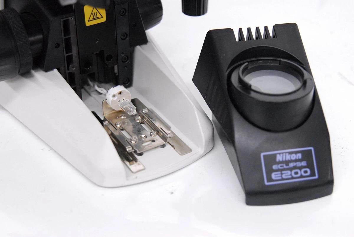 Used Nikon Eclipse E200 Microscope Base W/ Stage - Read Description