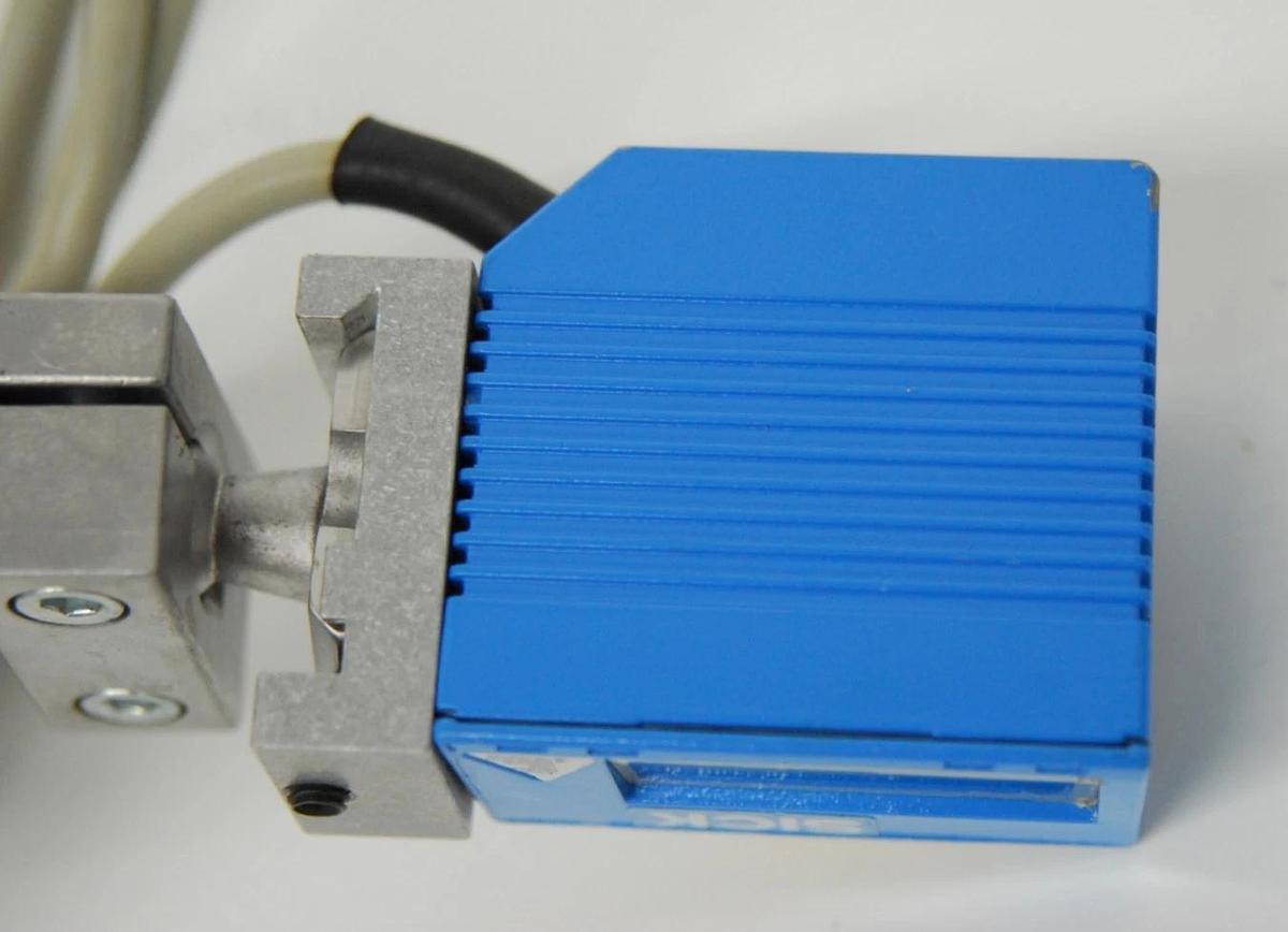 Used SICK CLV421-1010 1022616 Long Range Barcode Scanner (2"-29" Range)
