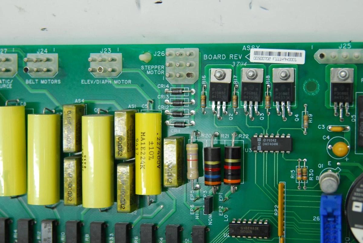 Used Beckman Coulter Liquid Scintillation Relay/Power Board 00500702 (Beckman LS6500)