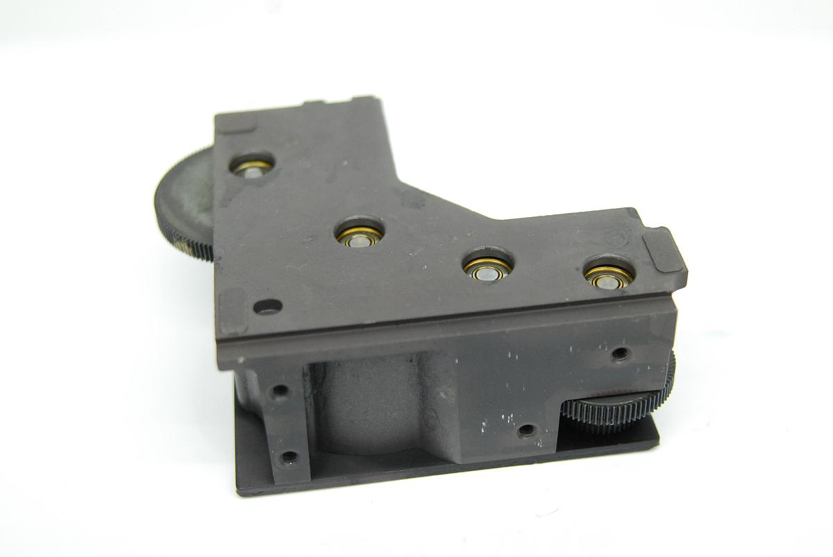 Used Nikon TE2000 Microscope Focus Gear Box