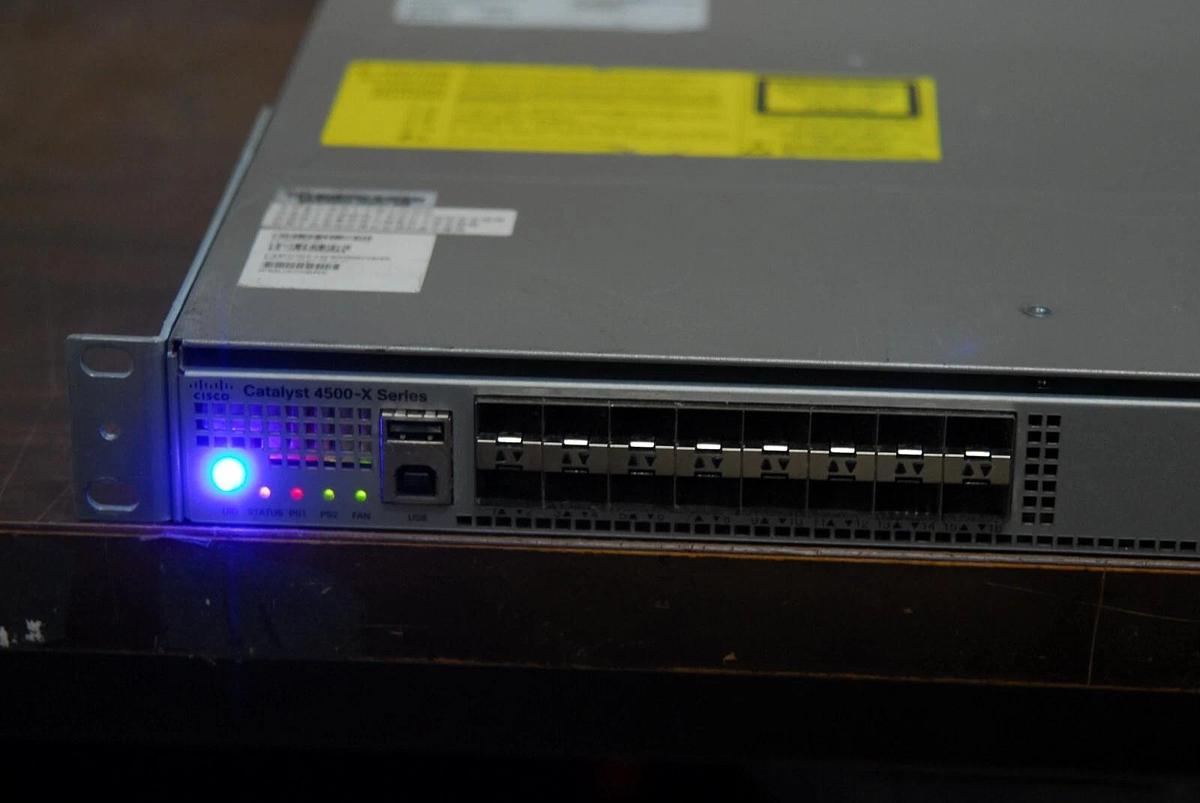 Used Cisco Catalyst 4500-X Series Switch (WS-C4500X-F-16SFP+) W/ Port Uplink Module