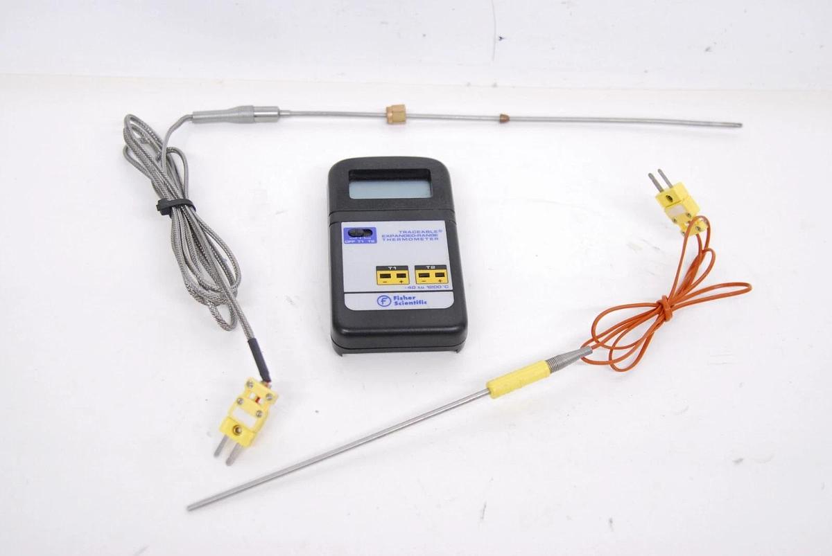 Used Fisher Scientific 15-077-11 Traceable Expanded-Range Thermometer - TESTED