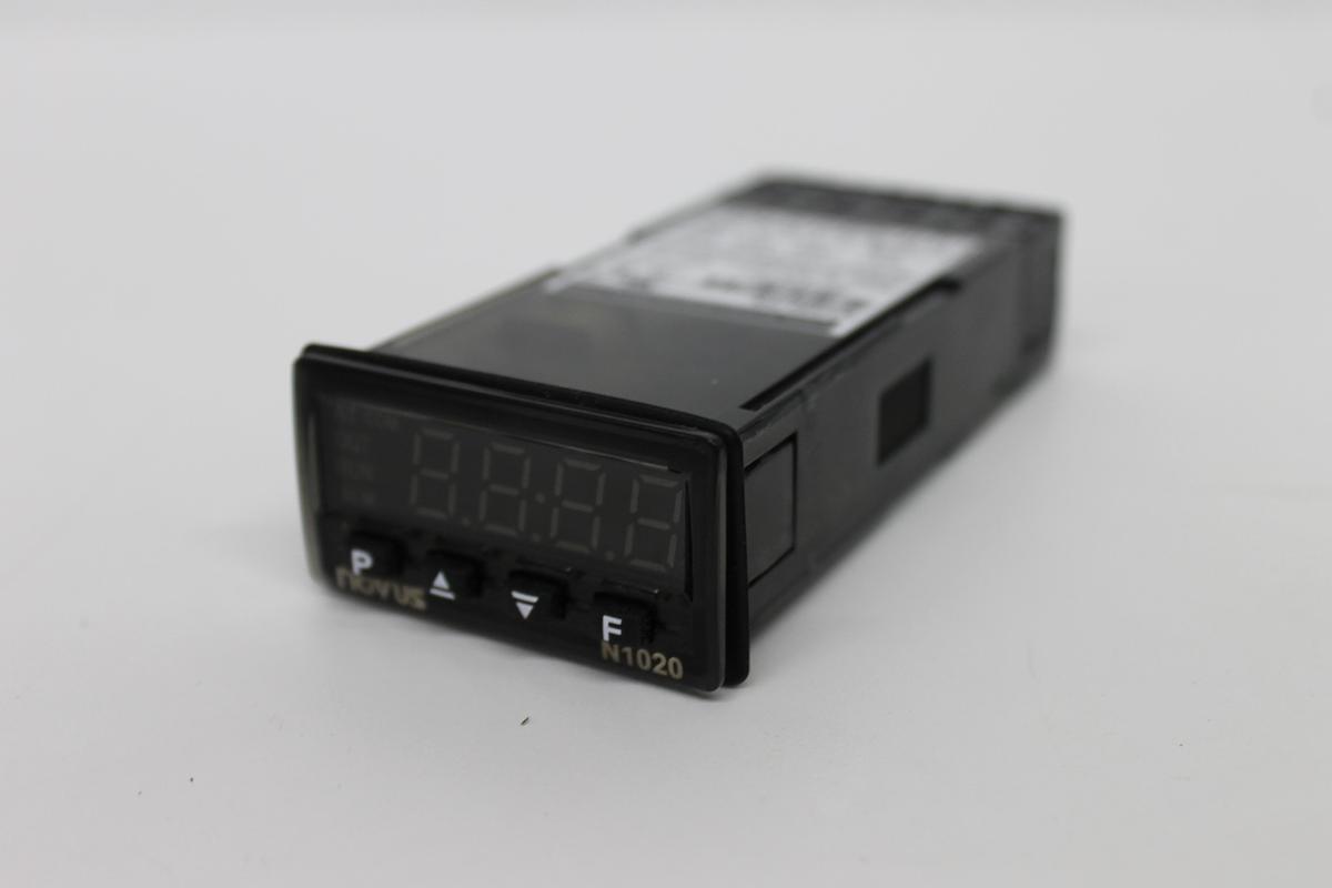 Used NOVUS N1020-PR Temperature Controller