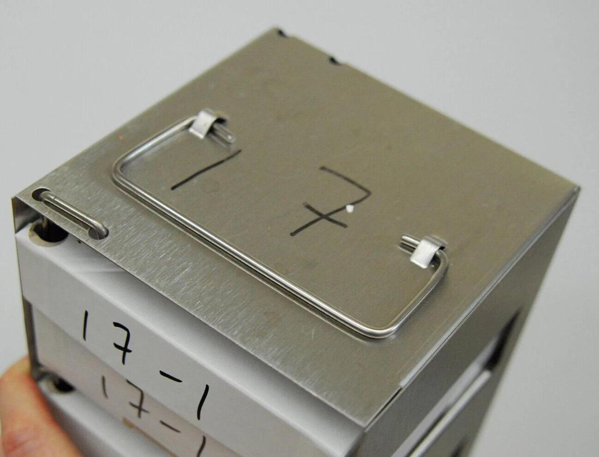 Used Thermo Scientific 7404 CryoPlus - 8 Box Sample Rack