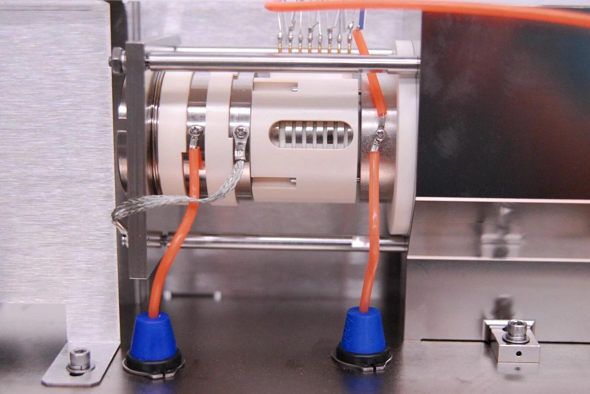 Used Applied Biosystems/MDS SCIEX 4800 MALDI TOF/TOF Parts - Analyzer Source Assembly