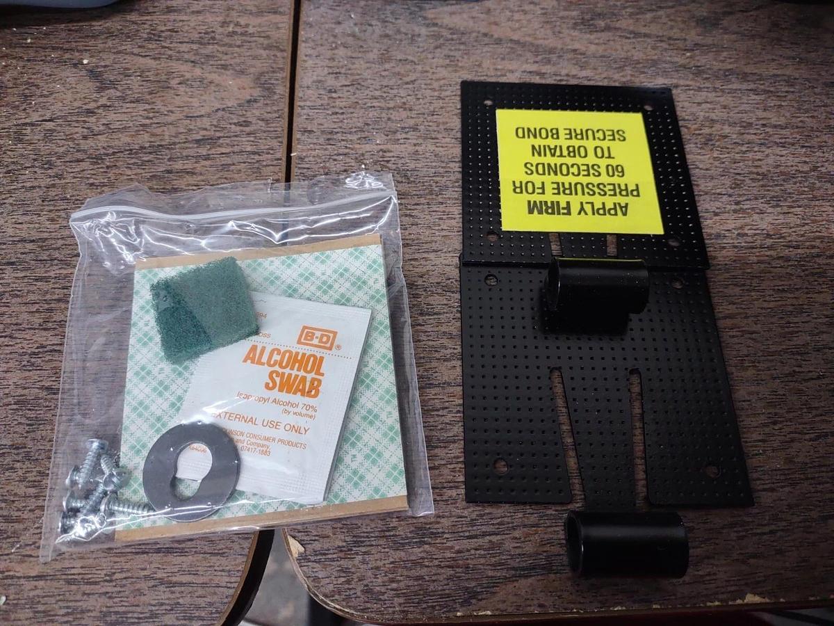 Used ACCO 62002 Security Plates-New