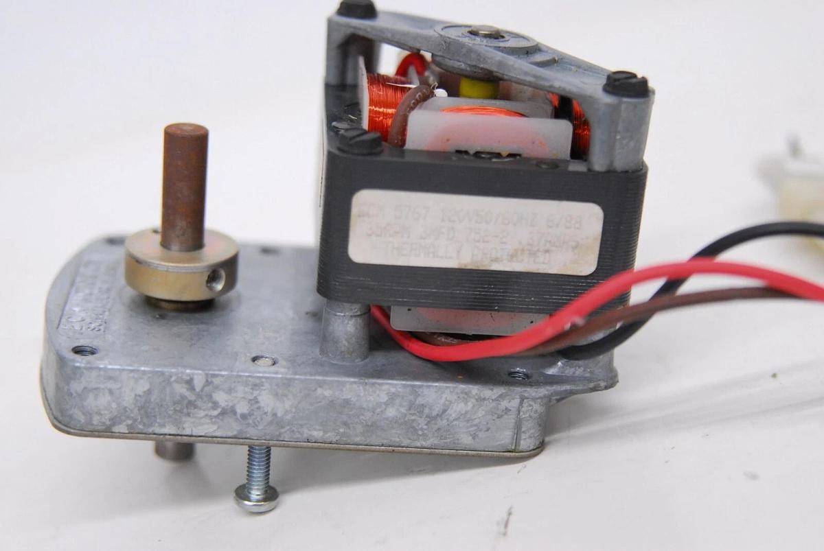 Used ECM Motor Co EMC-5767 Motor - 120V 50/60Hz