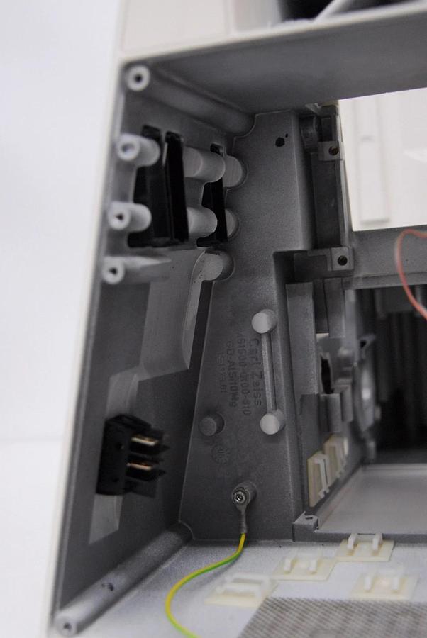 Used Zeiss Axiovert 200M - Body (No internal Parts)