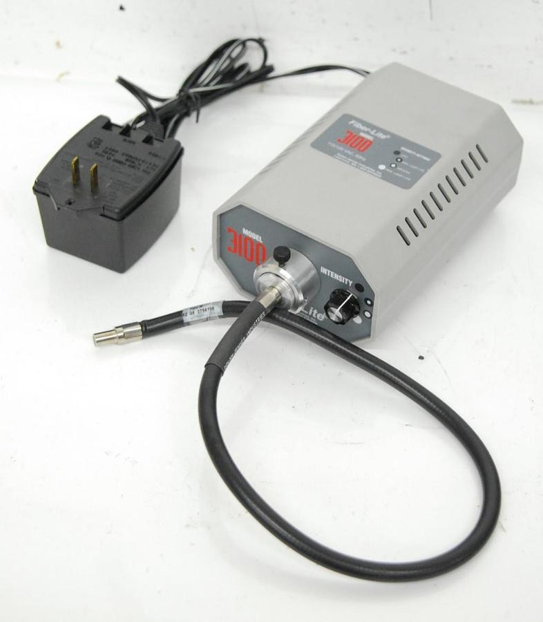 Used Dolan Jenner 3100 Fiber-Lite W/ 002112007024 Flexible Fiber Optic Light Guide