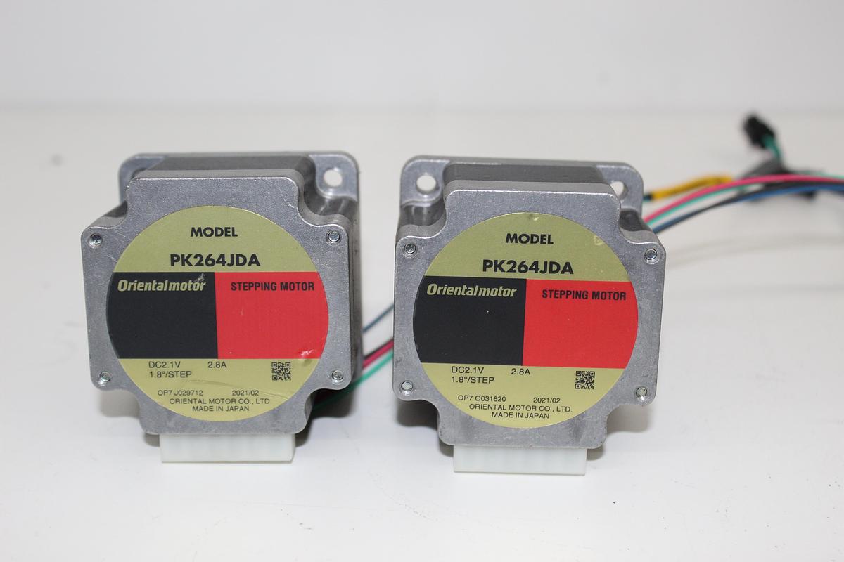 Used Vexta PK264JDA 2-Phase Stepping Motor DC 2.1V LOT OF 2