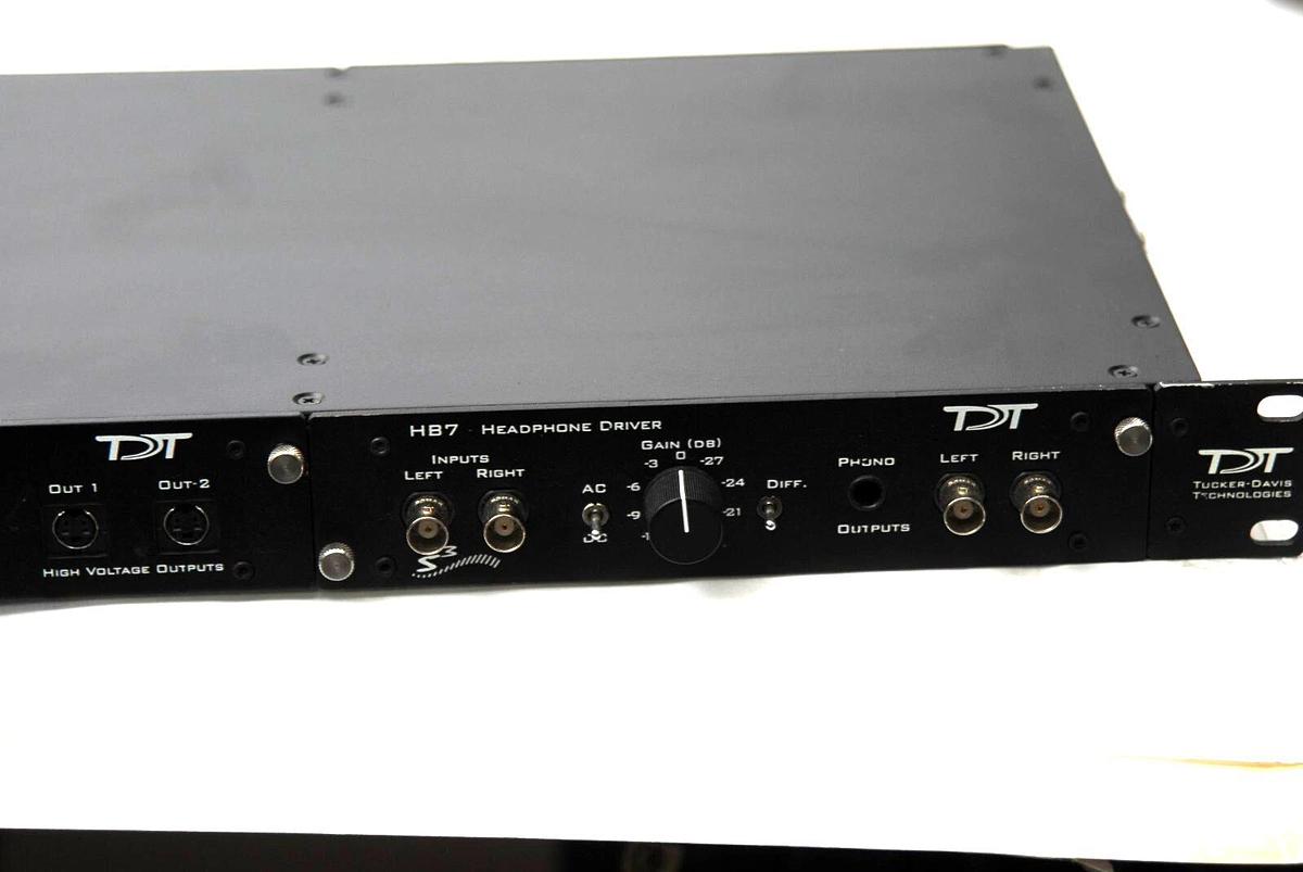 Used Tucker-Davis Technologies ZBus System 3 Chassis W/ ED1, HB7, PS25F Power Supply