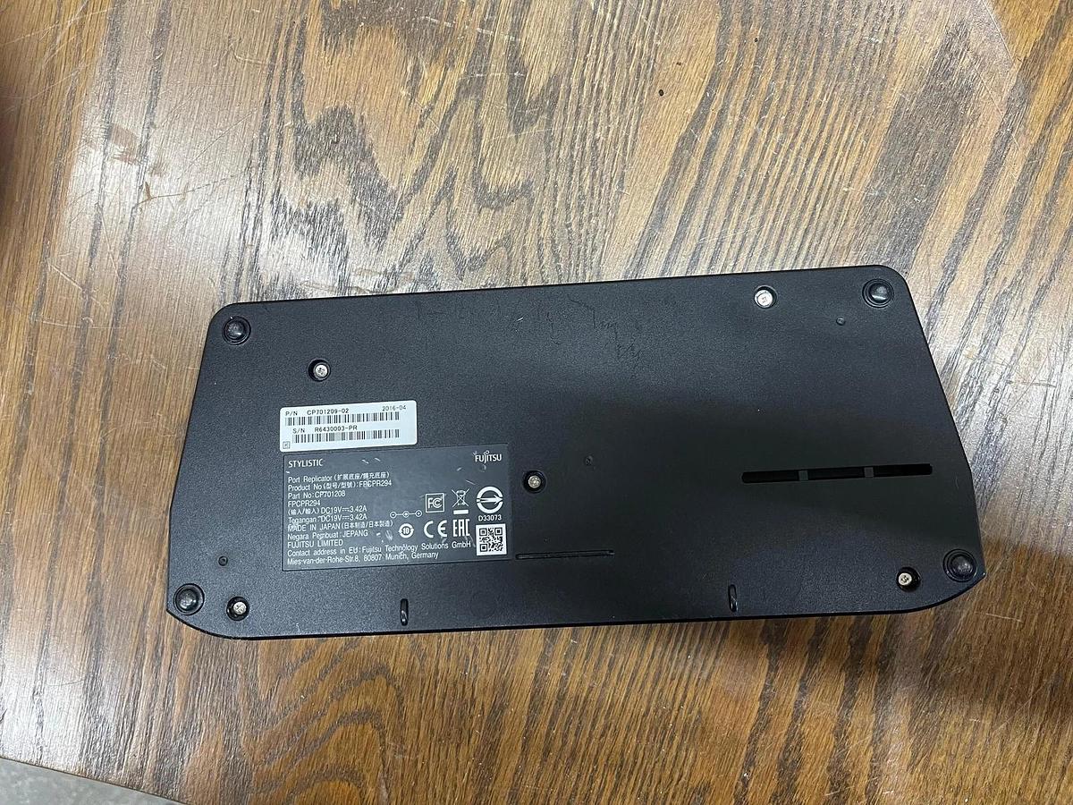 Used Fujitsu CP701208 Stylistic Port Replicator