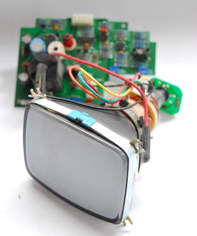 Used CPT MI0518P43AU1 5" CRT W/ Pemstar 620010-501 Board, TY929001 Deflection Yoke