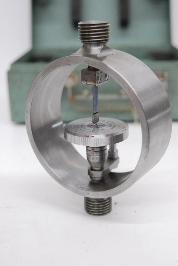 Used Morehouse 5000 LB Capacity Proving Ring W/ Case - Missing Rod