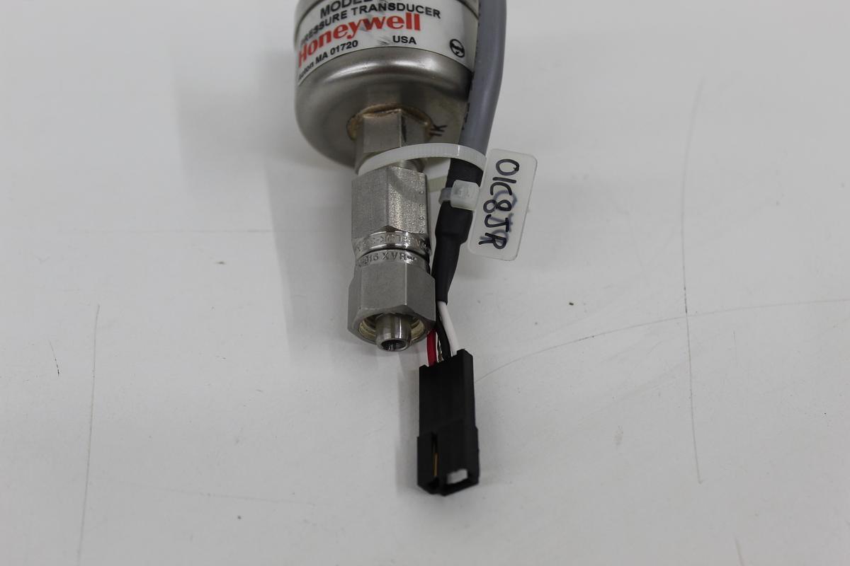 Used Honeywell Model SA Pressure Transducer 9305908 1000PSI