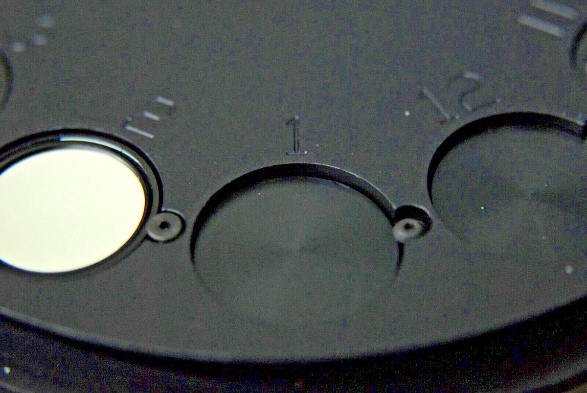 Used FW 007-50-25 12-Position Motorized Filter Wheel W/ 10 Filters - Ivis Lumina II