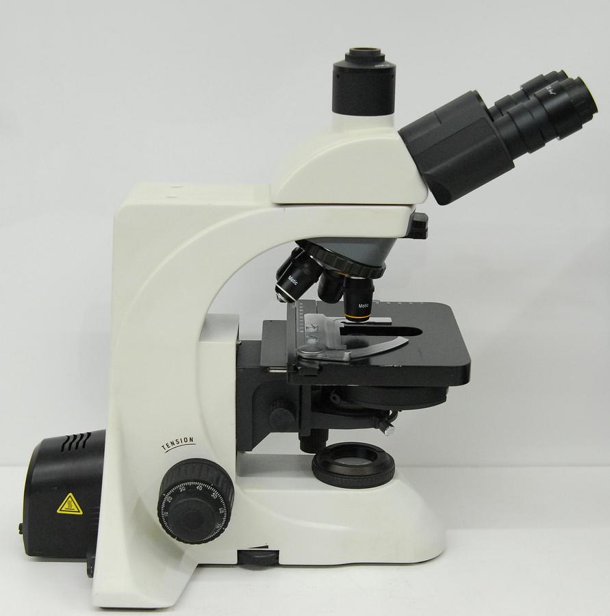 Used Motic BA400 Trinocular Phase Contrast Microscope W/ Plan 10/20/40/100 Objectives