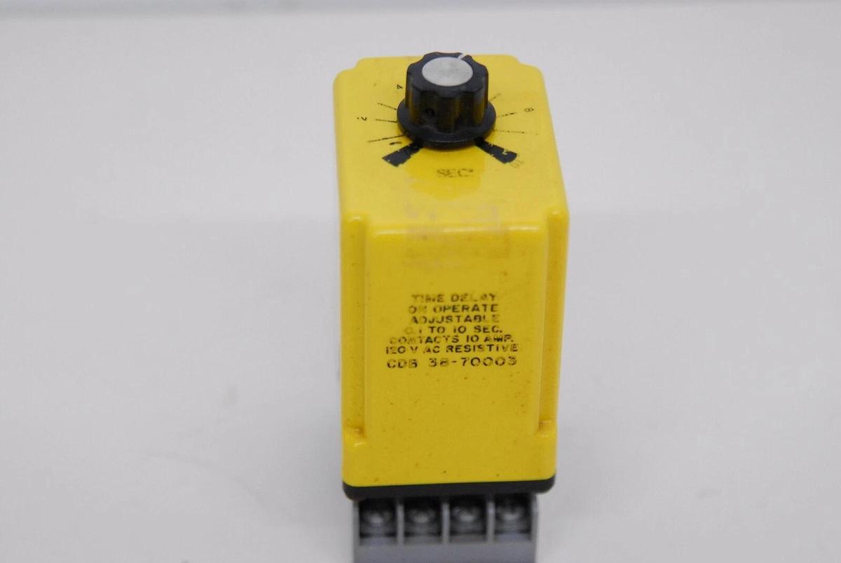 Used AMF Potter & Brumfield CDB38-70003 Time Delay W/ Socket - TESTED