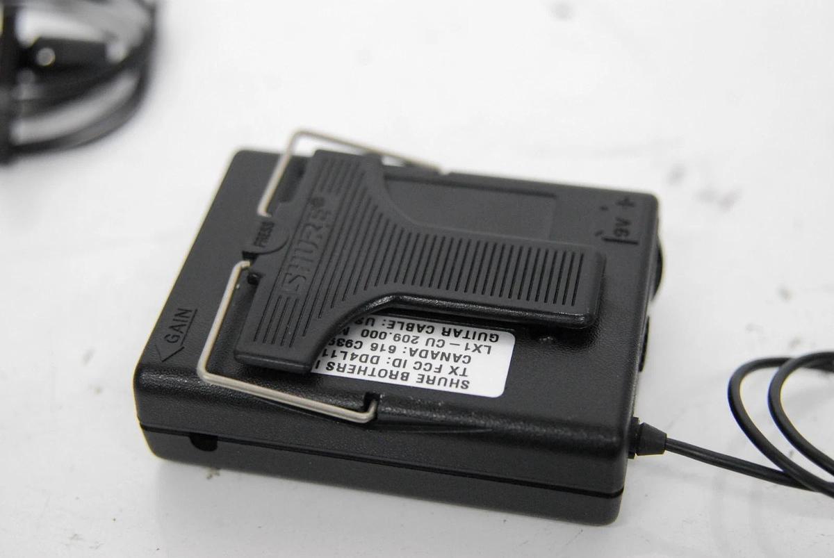 Used Shure LX1-CU 209.000MHz Mic Pack Body Transmitter