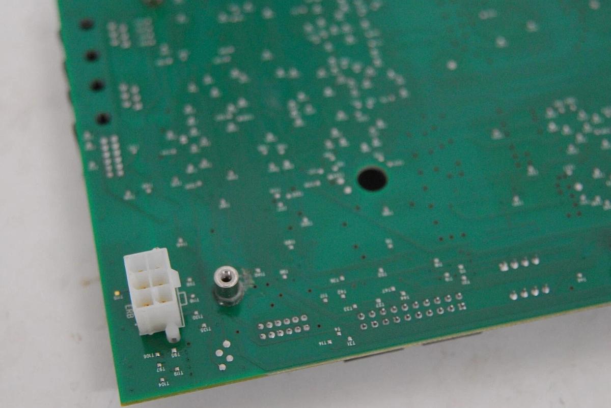 Used Omnicell Optiflex 40-1060 Powercom 4 Control Board