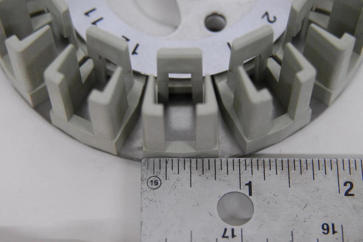 13 Position Cell Holder 193768 10x10mm Cuvette Holder (B019-3768)