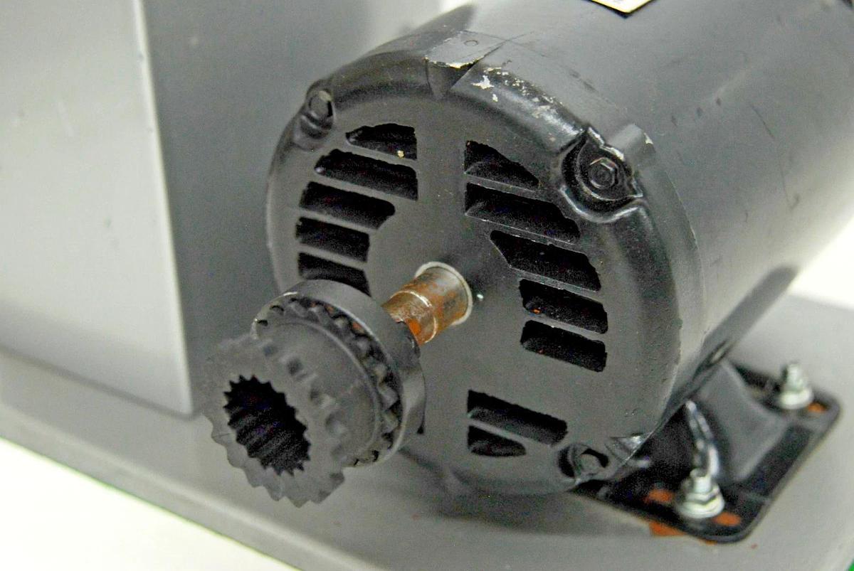 Used Hampden IM-100 3 Phase AC Induction Motor