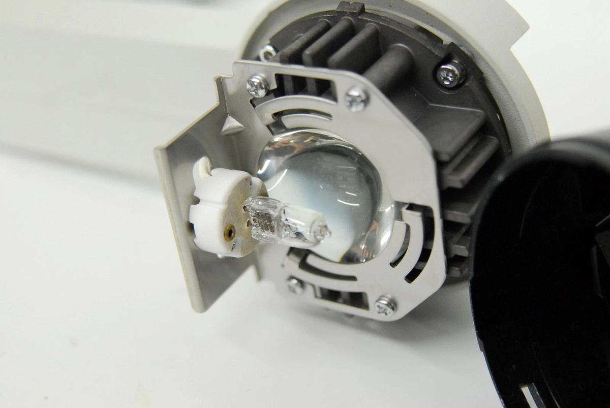 Used Nikon TS100 Inverted Microscope Illumination Pillar Condenser Mount