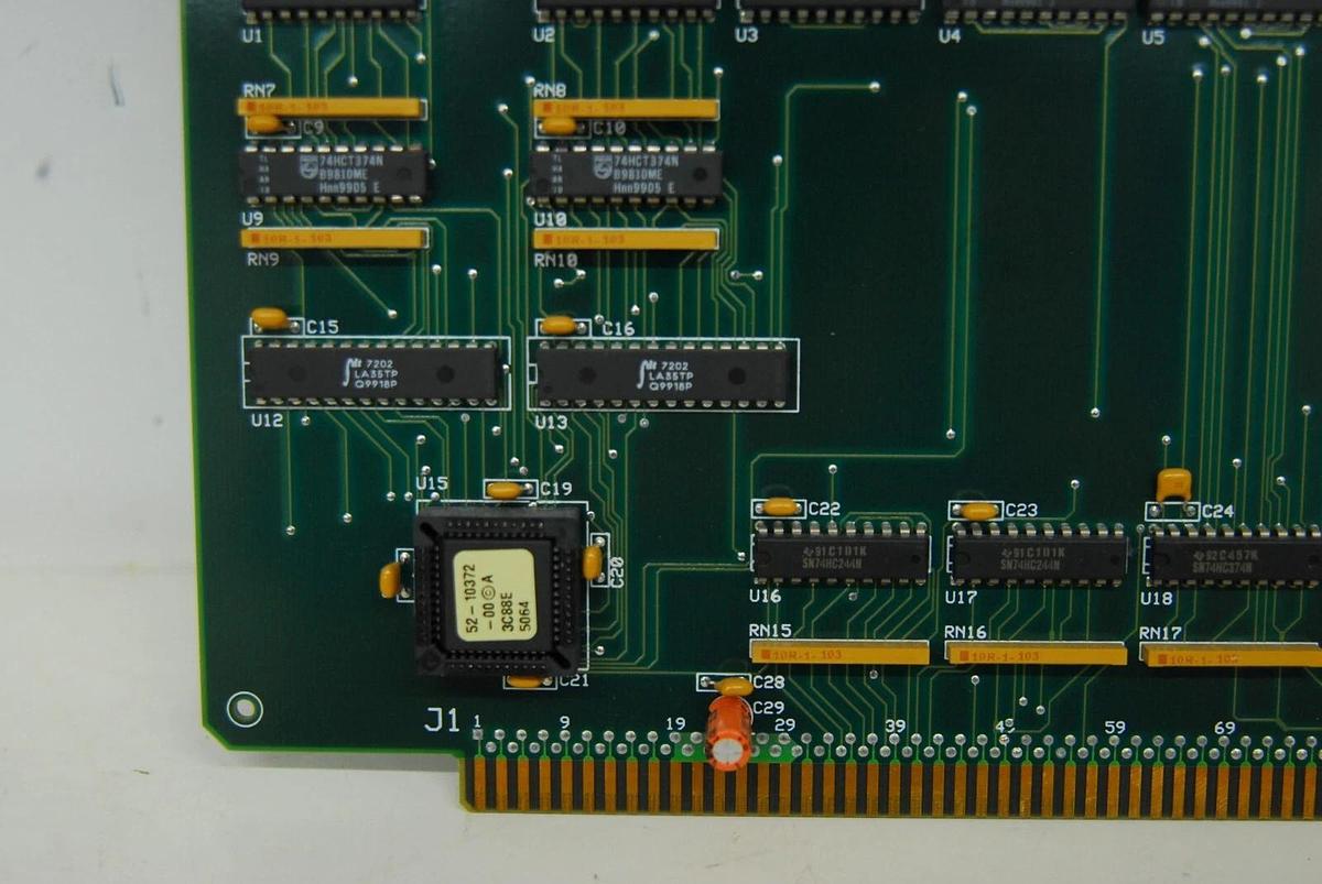 Used Becton Dickinson CCB FACSCAN/FACSORT 03-20085-03 REV: A Board (FACSCalibur)