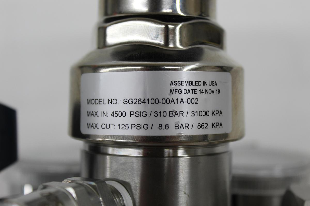 Used TESCOM SG264100-00A1A-002 SG2 316L Stainless Steel Two-Stage Pressure Regulator