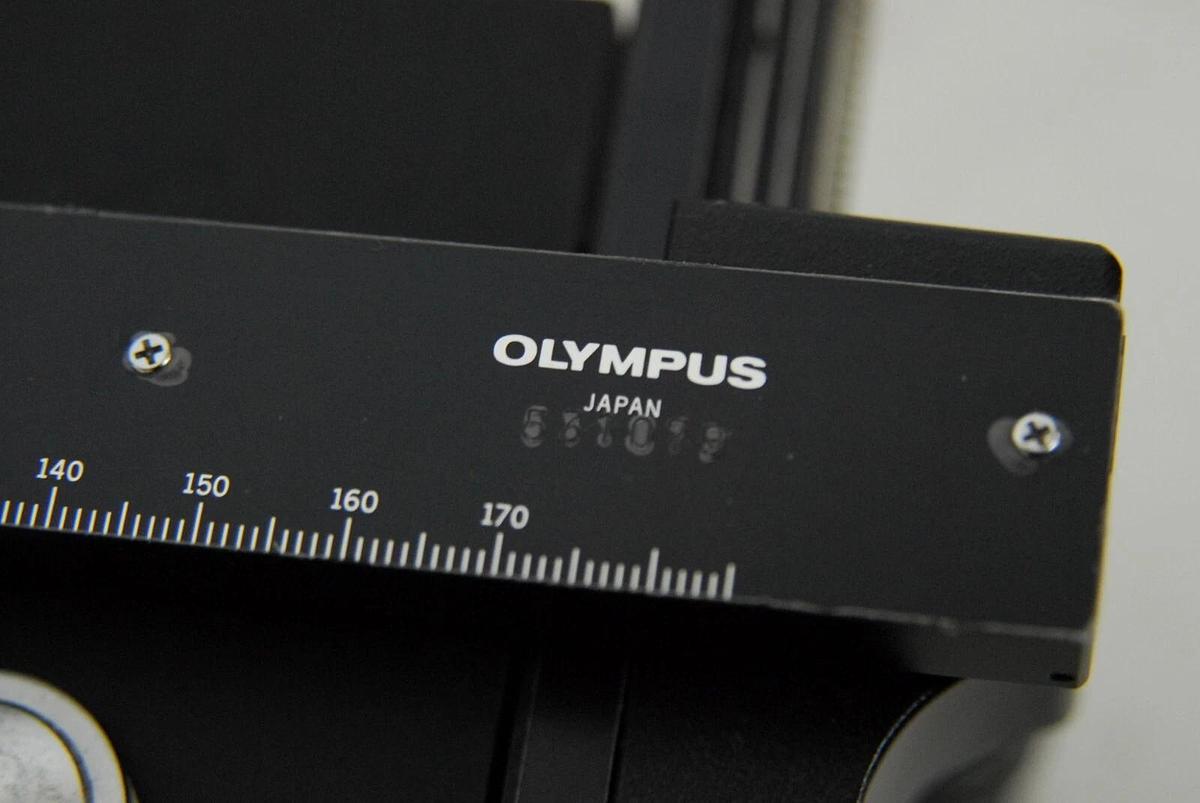 Used Olympus Spectra-Tech X-Y Stage W/ Clip, Stage Mount (0047-172D IR-Plan)