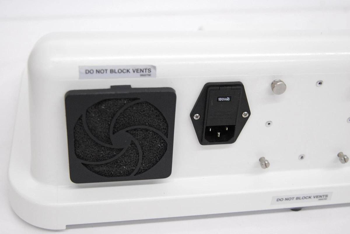 Used Natus 001103 neoBLUE LED Phototherapy System ( 5129 Hrs)