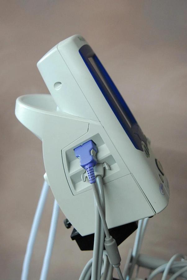 Used Welch Allyn 45NTO Vital Signs Spot LXi Patient Monitor W/ Stand, and MORE