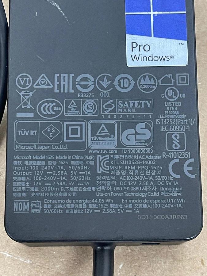 Used Microsoft  Charger Model 1625 12V - 36W for Surface Pro 3/4