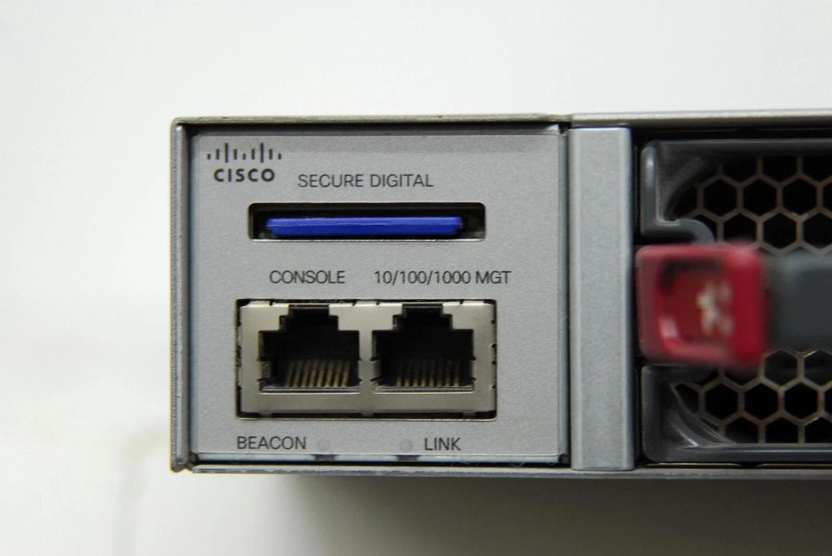 Used Cisco Catalyst 4500-X Series Switch (WS-C4500X-F-16SFP+) W/ Port Uplink Module