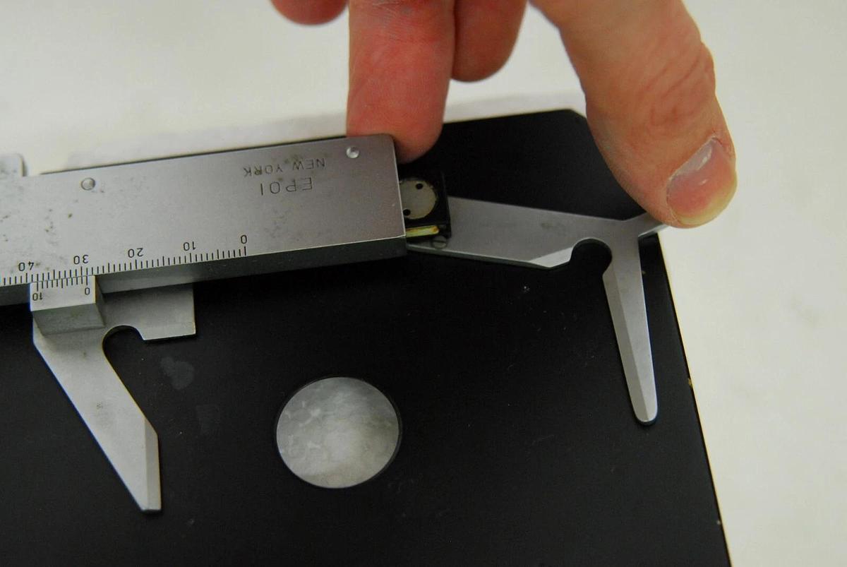 Used Nikon S-KT SKT Microscope Square X-Y Mechanical Stage & Slide Holder