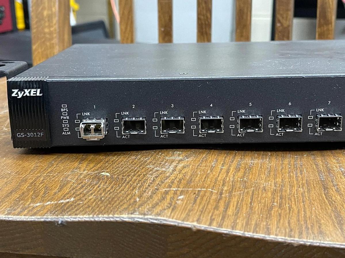 Used Zyxel GS-3012F Gigabit Ethernet Switch