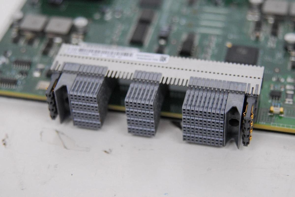 Used Foundry Networks SX424P 35529-700B FastIron SuperX 24-port Ethernet Module