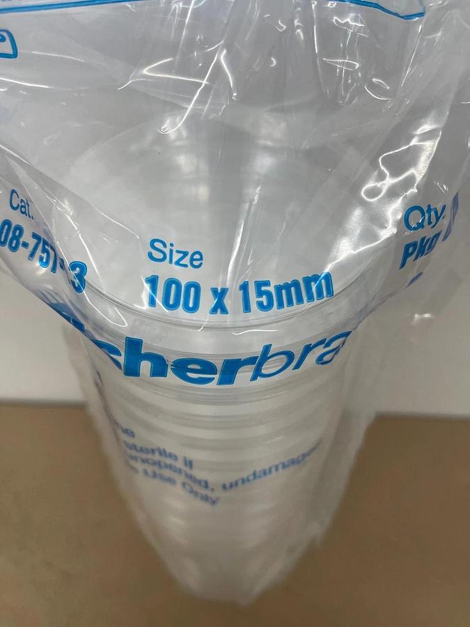 Used Fisherbrand 08-757-13 Petri Dish 100 x 15mm - 20 Pack