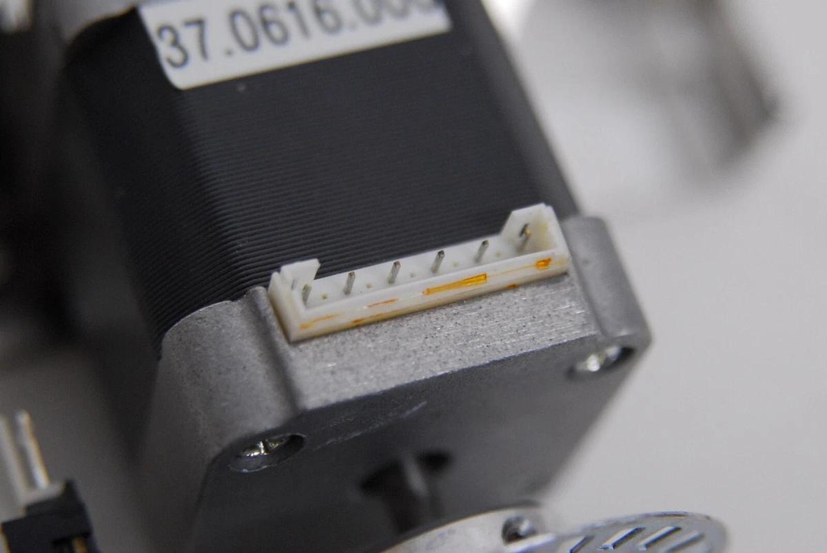 Used Nidec Servo KH42KM2-911 2-Phase Hybrid Double Shaft Stepping Motor