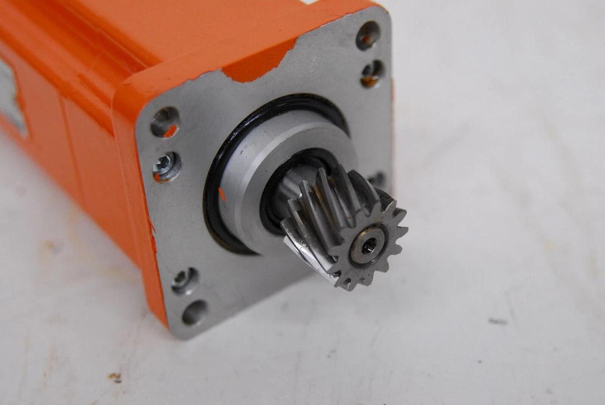 Used ABB Robotics 3HAB5557-1 PS 60/4-71-P-LSS-3978 Servo Motor W/ Encoder