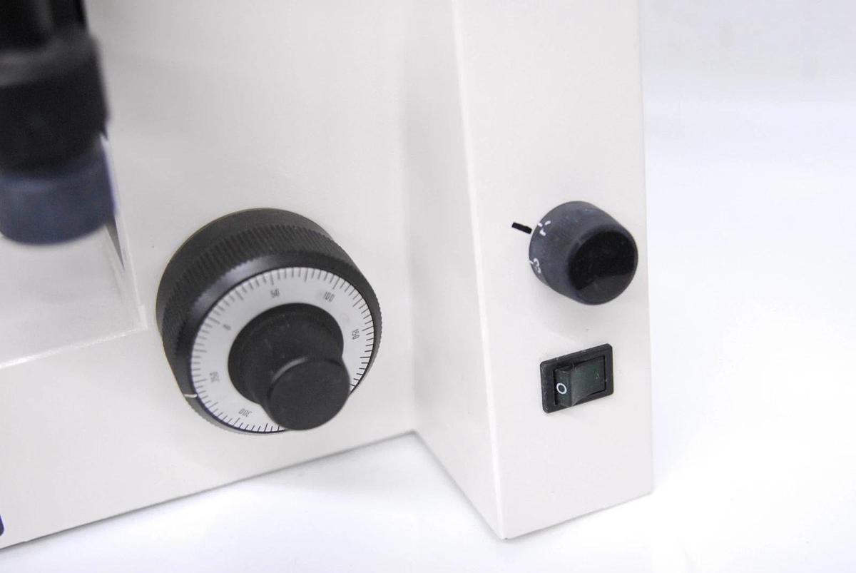 Used Zeiss Axiolab A Microscope W/ Reflective-Light Illuminator H, Epiplan Objectives